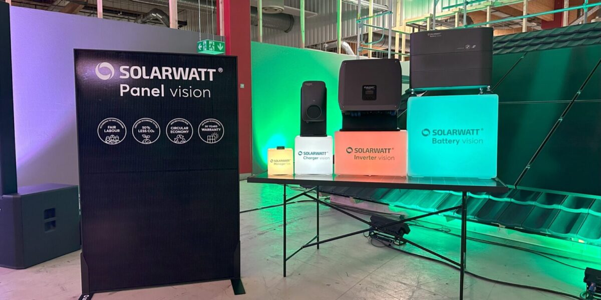 Solarwatt impulsa su expansión en Europa con nuevos inversores y baterías modulares en plena reestructuración estratégica