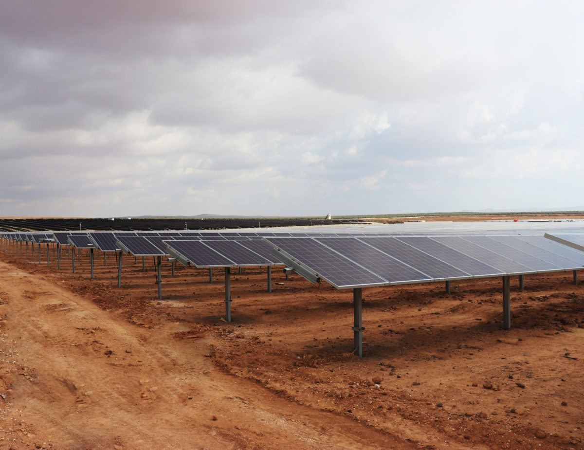 Energía renovable transforma el bombeo de agua en el desierto de Jordania